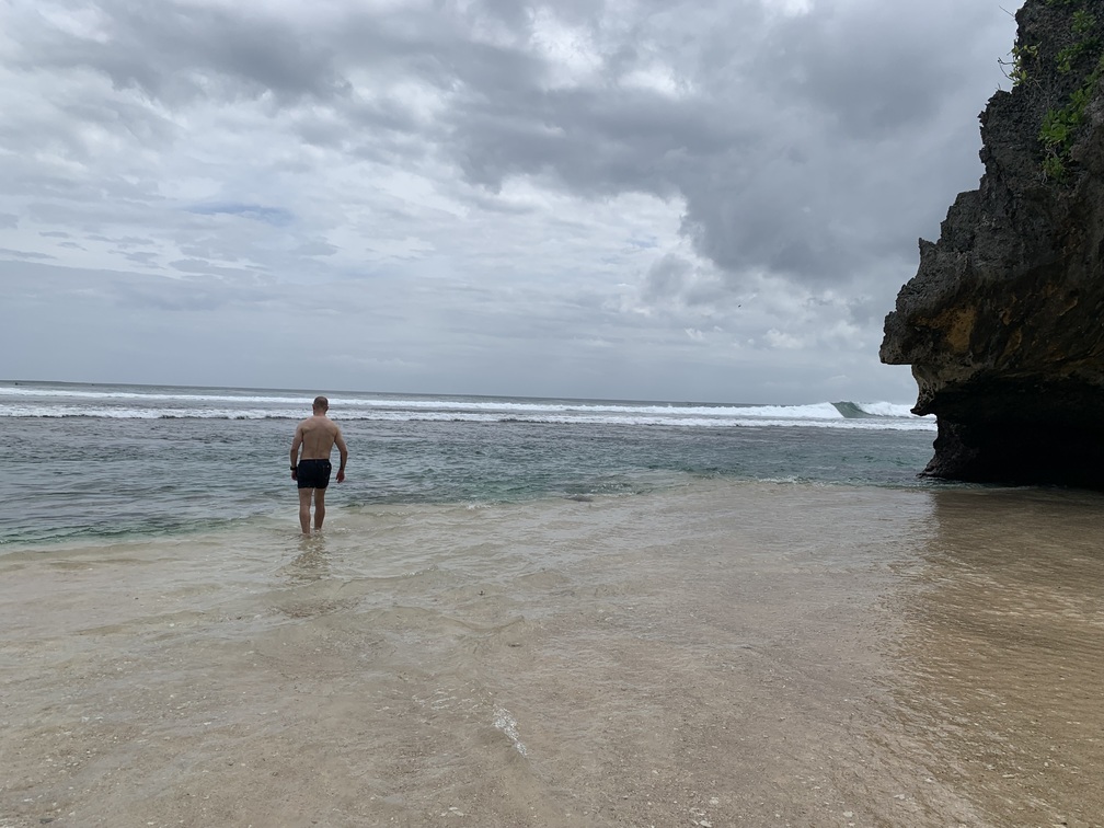 Plaża w Uluwatu - 14 dni na Bali