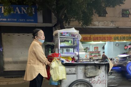 zdjęcie mieszkańca Wietnamu, naturalne światło