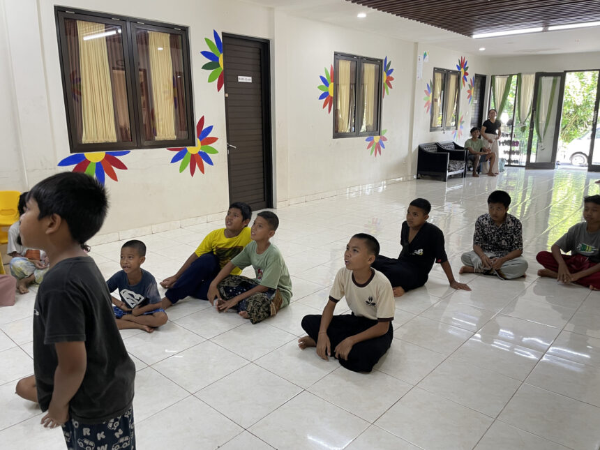 One Heart Project -Children from a local orphanage in Bali.
