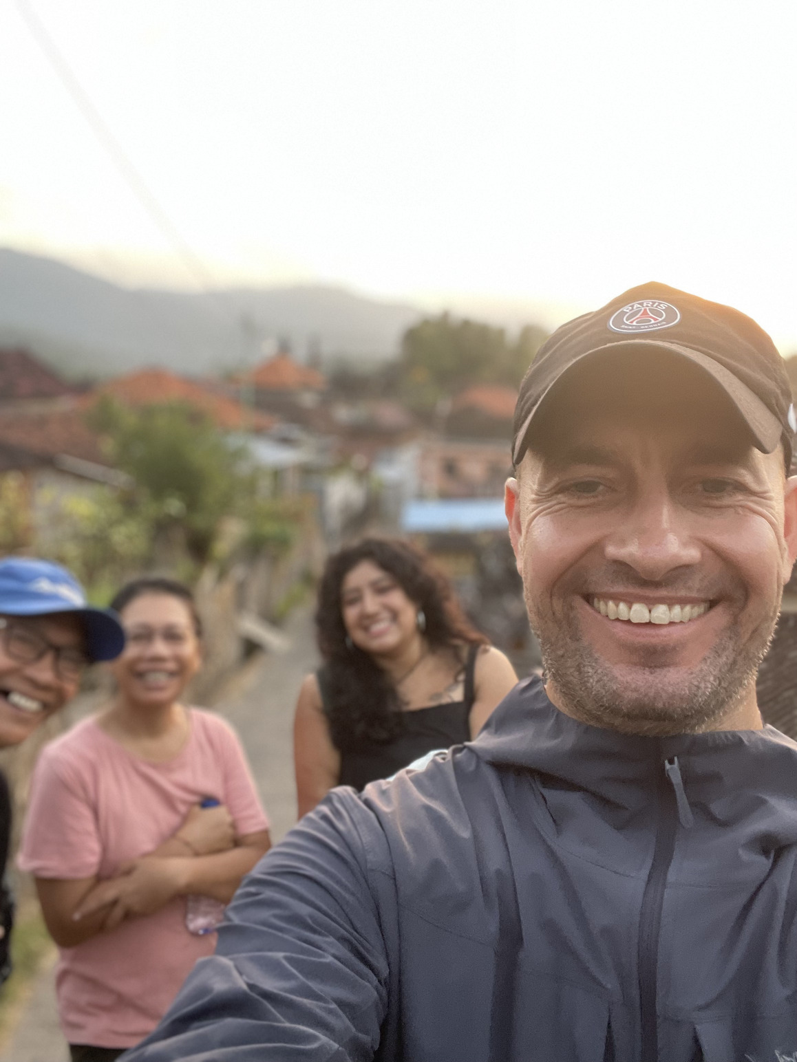 Powrót do Desa Kedis Durenne Retreat na Bali.