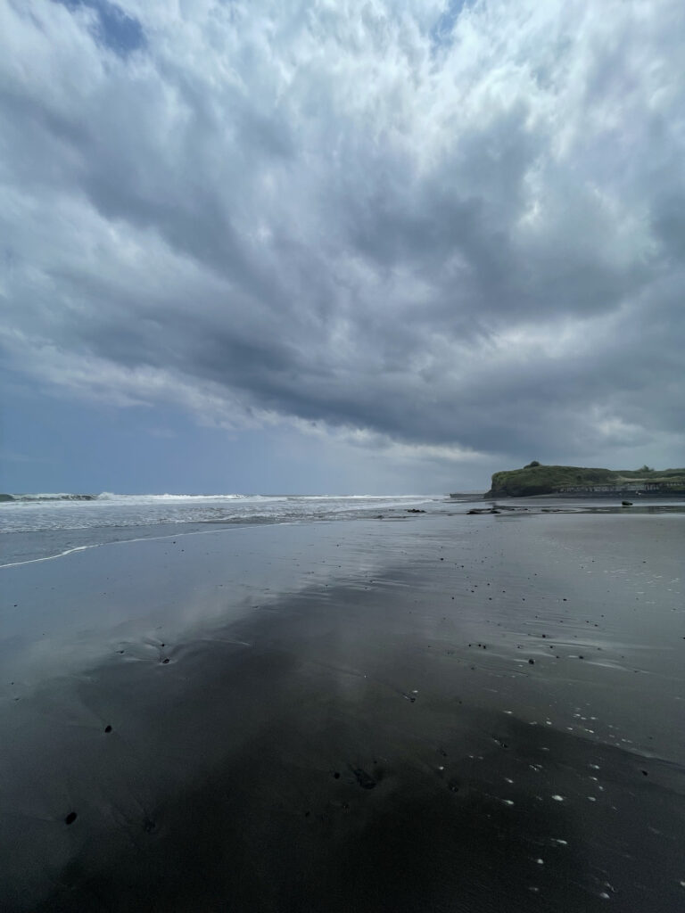 TYDZIEŃ 31 PODRÓŻY 1 Tydzień 31 podróży - Spacer nad oceanem na Bali