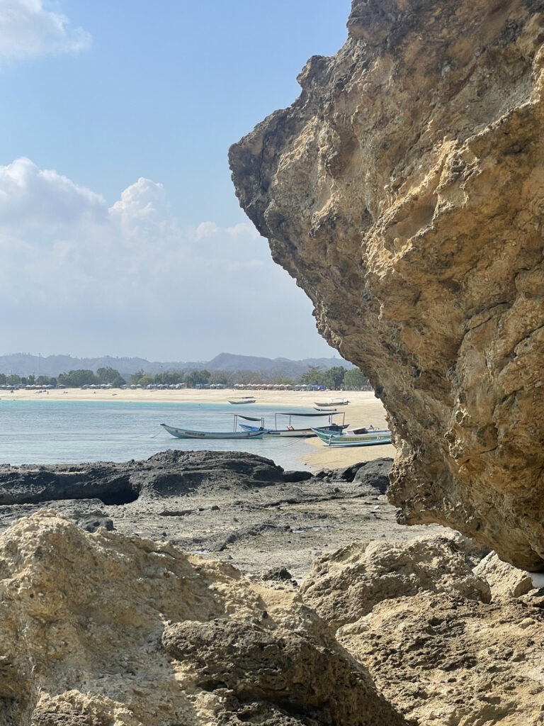 TYDZIEŃ 34 PODRÓŻY 6 Plaża Tanjung Aan w Kuta Lombok.